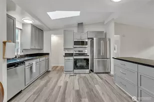 22111 108th Ave SE, Kent, WA 98031 - Photo 6