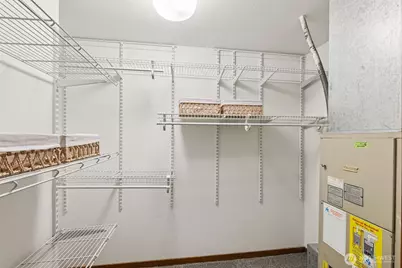 13730 15th Avenue NE #E102, Seattle, WA 98125 - Photo 16