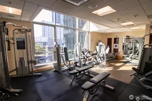 10700 NE 4th St, Bellevue, WA 98004 - Photo 6