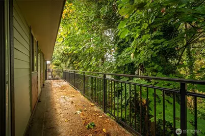 7505 212th Street SW #C301, Edmonds, WA 98026 - Photo 30