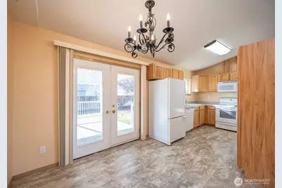 1351 E Yost Circle, Moses Lake, WA 98837 - Photo 12