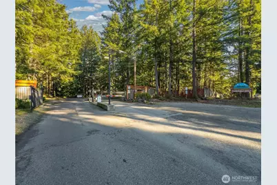 18727 Woodburn Court SE, Yelm, WA 98597 - Photo 26