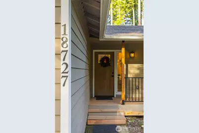 18727 Woodburn Court SE, Yelm, WA 98597 - Photo 2