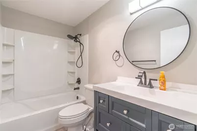 810 Pike Street NE #E11, Auburn, WA 98002 - Photo 12