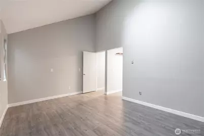 810 Pike Street NE #E11, Auburn, WA 98002 - Photo 20