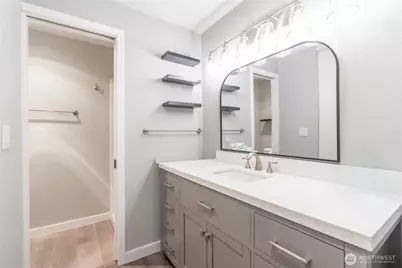 810 Pike Street NE #E11, Auburn, WA 98002 - Photo 22