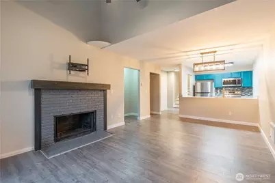 810 Pike Street NE #E11, Auburn, WA 98002 - Photo 8