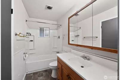 38821 N Newport Highway, Elk, WA 99009 - Photo 18