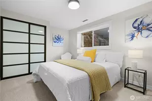 62 165th Ave SE, Bellevue, WA 98008 - Photo 32