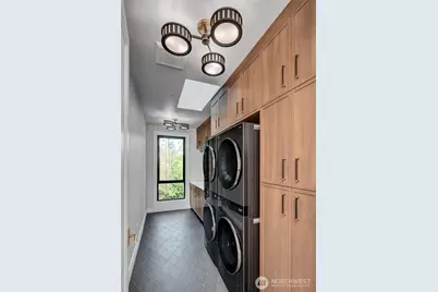 2837 Evergreen Point Road, Medina, WA 98039 - Photo 30