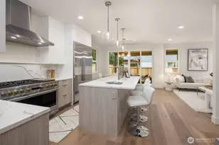 815 18th Ave W, Kirkland, WA 98033 - Photo 4