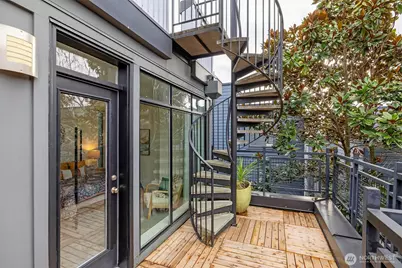 1810 11th Avenue #A, Seattle, WA 98122 - Photo 28