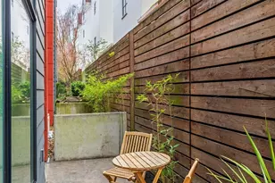 1810 11th Ave, Seattle, WA 98122 - Photo 12