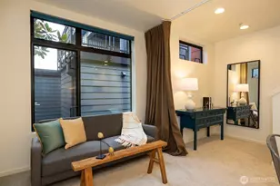 1810 11th Ave, Seattle, WA 98122 - Photo 20