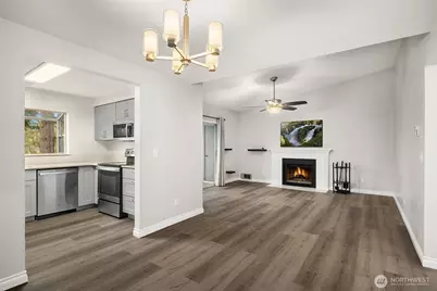 10833 SE 172nd Street #7-D, Renton, WA 98055 - Photo 8