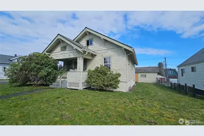423 S 34th Street, Tacoma, WA 98418 - Photo 1