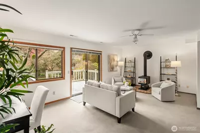 18726 92nd Avenue W, Edmonds, WA 98020 - Photo 22