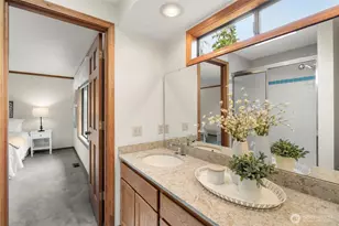 18726 92nd Ave W, Edmonds, WA 98020 - Photo 18