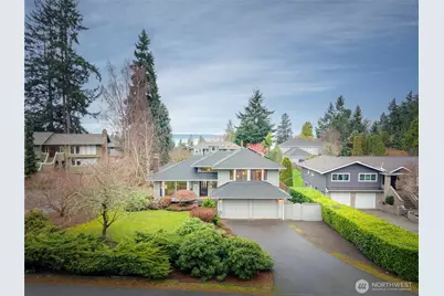 18726 92nd Avenue W, Edmonds, WA 98020 - Photo 2