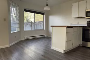 2826 NE 8th St, Renton, WA 98056 - Photo 24