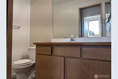 2826 NE 8th Street, Renton, WA 98056 - Photo 18