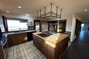 1303 Nightingale Rd, Wapato, WA 98951 - Photo 12