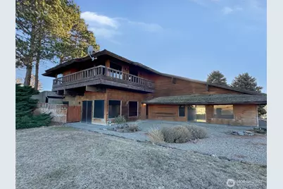 1303 Nightingale Road, Wapato, WA 98951 - Photo 2