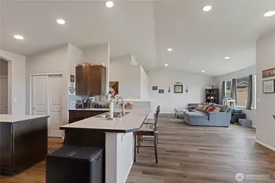 1074 Ava St, Walla Walla, WA 99362 - Photo 8