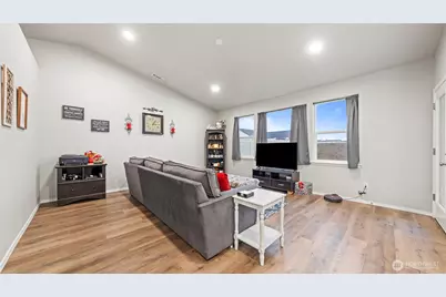 1074 Ava St, Walla Walla, WA 99362 - Photo 4