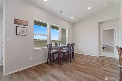 1074 Ava St, Walla Walla, WA 99362 - Photo 12