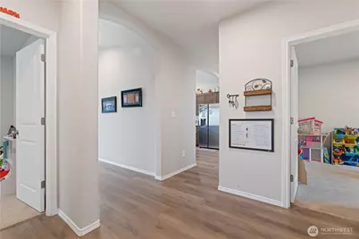 1074 Ava St, Walla Walla, WA 99362 - Photo 4