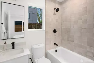 806 34th Ave, Seattle, WA 98122 - Photo 22