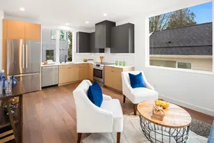 806 34th Ave, Seattle, WA 98122 - Photo 10