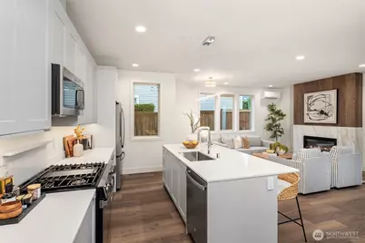 639 18th Avenue W, Kirkland, WA 98033 - Photo 10