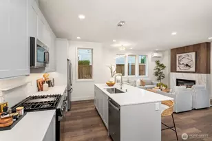 639 18th Ave W, Kirkland, WA 98033 - Photo 10