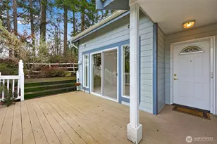 1083 5th St, Steilacoom, WA 98388 - Photo 22