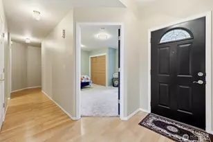 1083 5th St, Steilacoom, WA 98388 - Photo 8