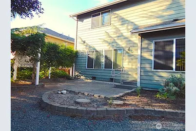 1016 Lawton Road, Lynnwood, WA 98036 - Photo 32