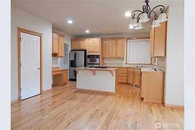 1016 Lawton Road, Lynnwood, WA 98036 - Photo 18