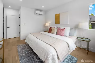 6012 A 35th Avenue NE, Seattle, WA 98115 - Photo 18