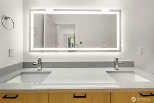 6012 A 35th Ave NE, Seattle, WA 98115 - Photo 24