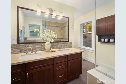 814 NW 75th Street, Seattle, WA 98117 - Photo 22