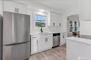 3002 S Proctor St, Tacoma, WA 98409 - Photo 6