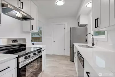 3002 S Proctor Street, Tacoma, WA 98409 - Photo 6