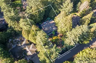 425 Baycliff Dr, Port Townsend, WA 98368 - Photo 2