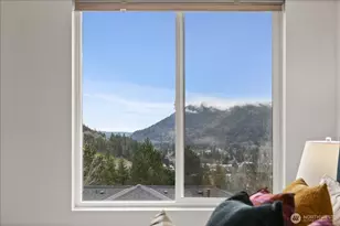 23300 SE Black Nugget Rd, Issaquah, WA 98029 - Photo 6