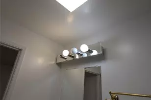 16507 NE 27th Pl, Bellevue, WA 98008 - Photo 22