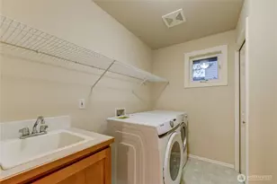 4604 230th Terrace SE, Sammamish, WA 98075 - Photo 22