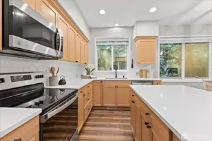 16526 SE 256th St, Covington, WA 98042 - Photo 10