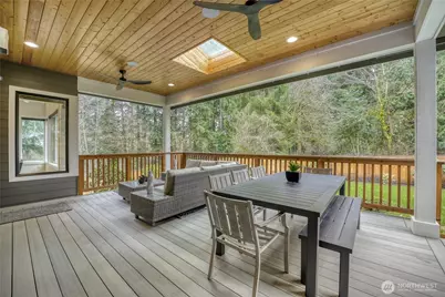 11821 SE 84th Street, Newcastle, WA 98056 - Photo 30